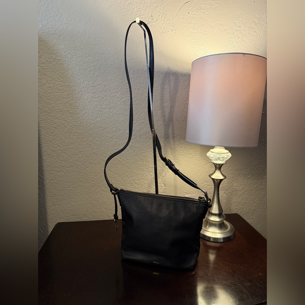 Black Folsil pebbles Leather Crossbody Bag